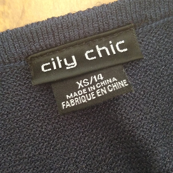 City Chic Sweater Size 14 - Picture 3 of 3